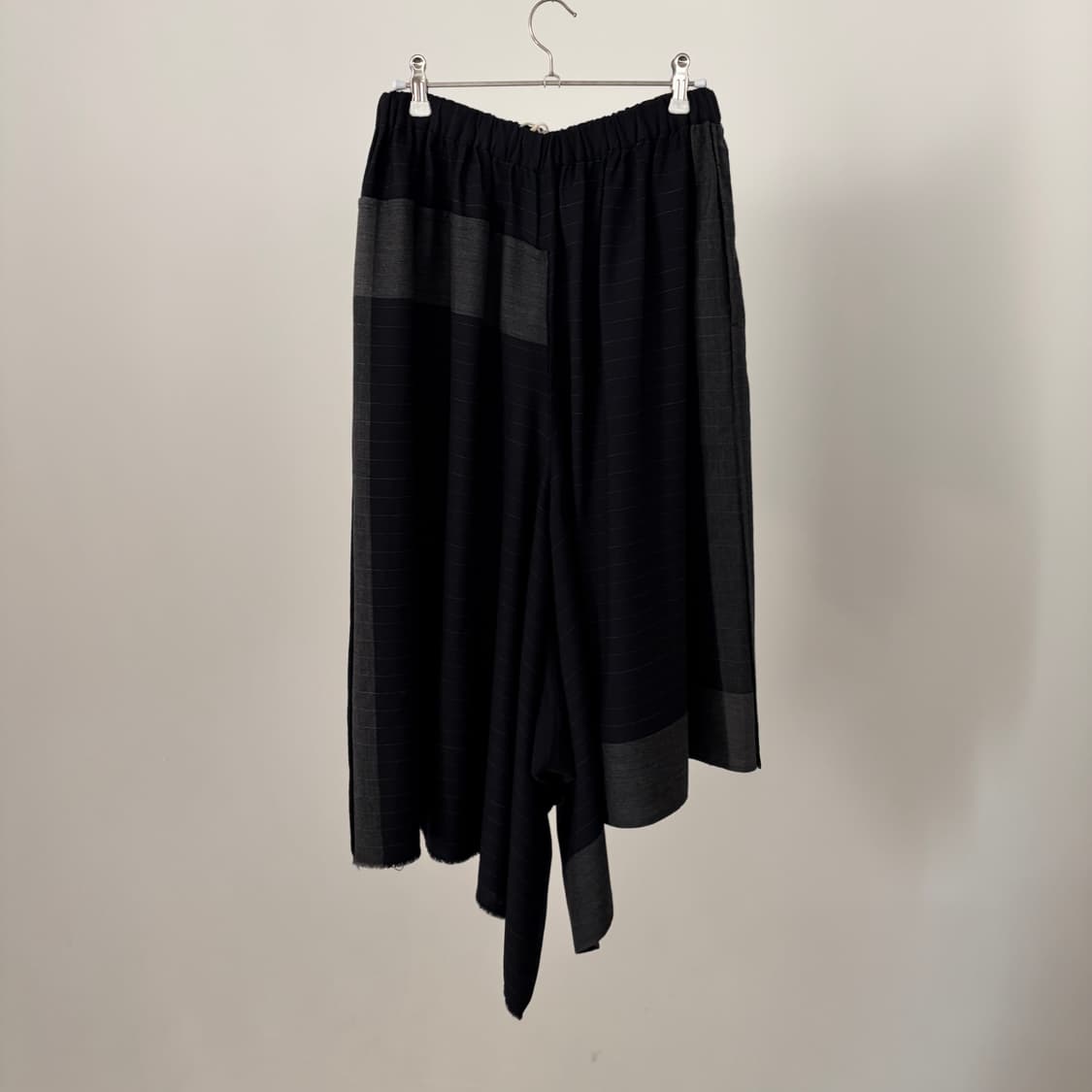Stripe Asymmetry Skirt Pants 상품이미지7