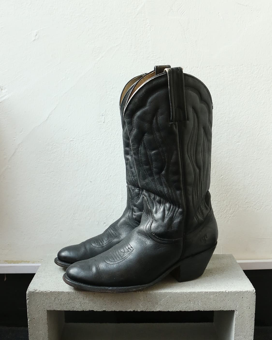 프라이 블랙 웨스턴 부츠 상품이미지1