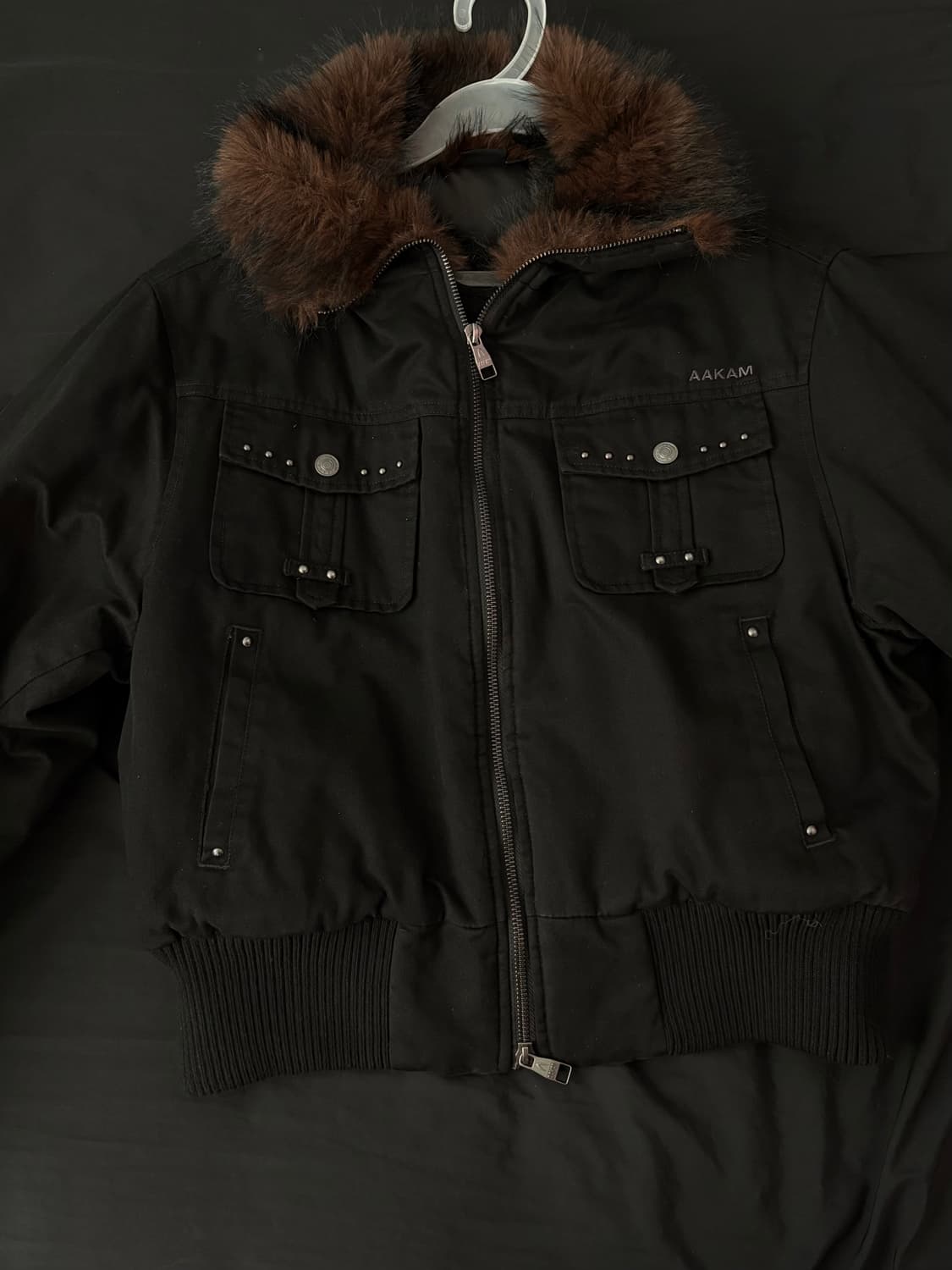 아캄 스터드 하이넥 퍼자켓  상품이미지1