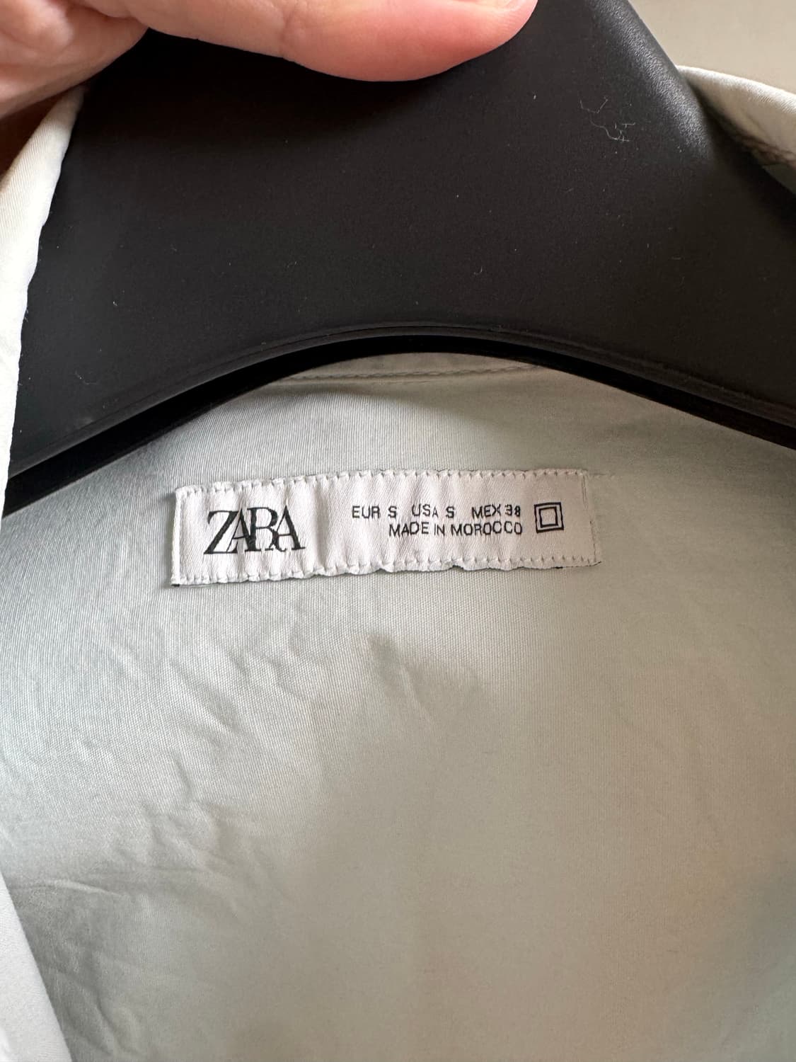 Zara 셔츠 판매합니다(100 정도의 사이즈감). 상품이미지4