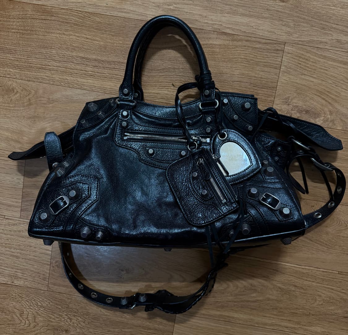 발렌시아가 네오 카골 시티 핸드백 블랙 라지 상품이미지1