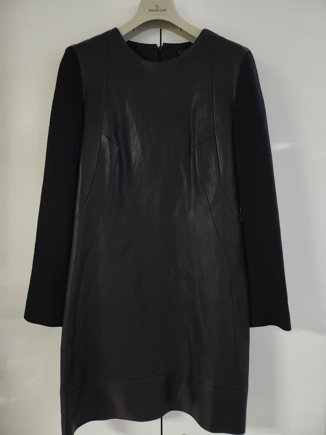 타임 블랙 레더 원피스 상품이미지1