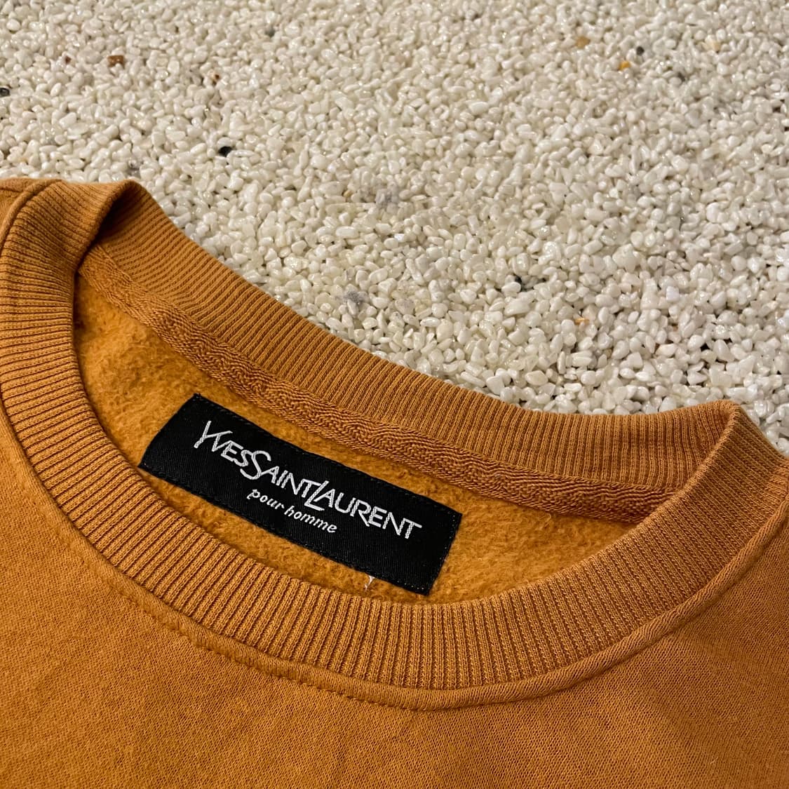 입생로랑 맨투맨 ⭐️971 상품이미지3