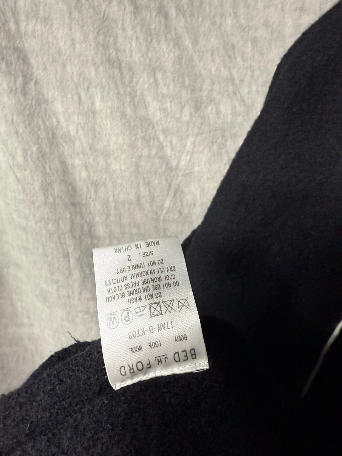 BED j.w. FORD Distressed High Neck Knit  상품이미지9