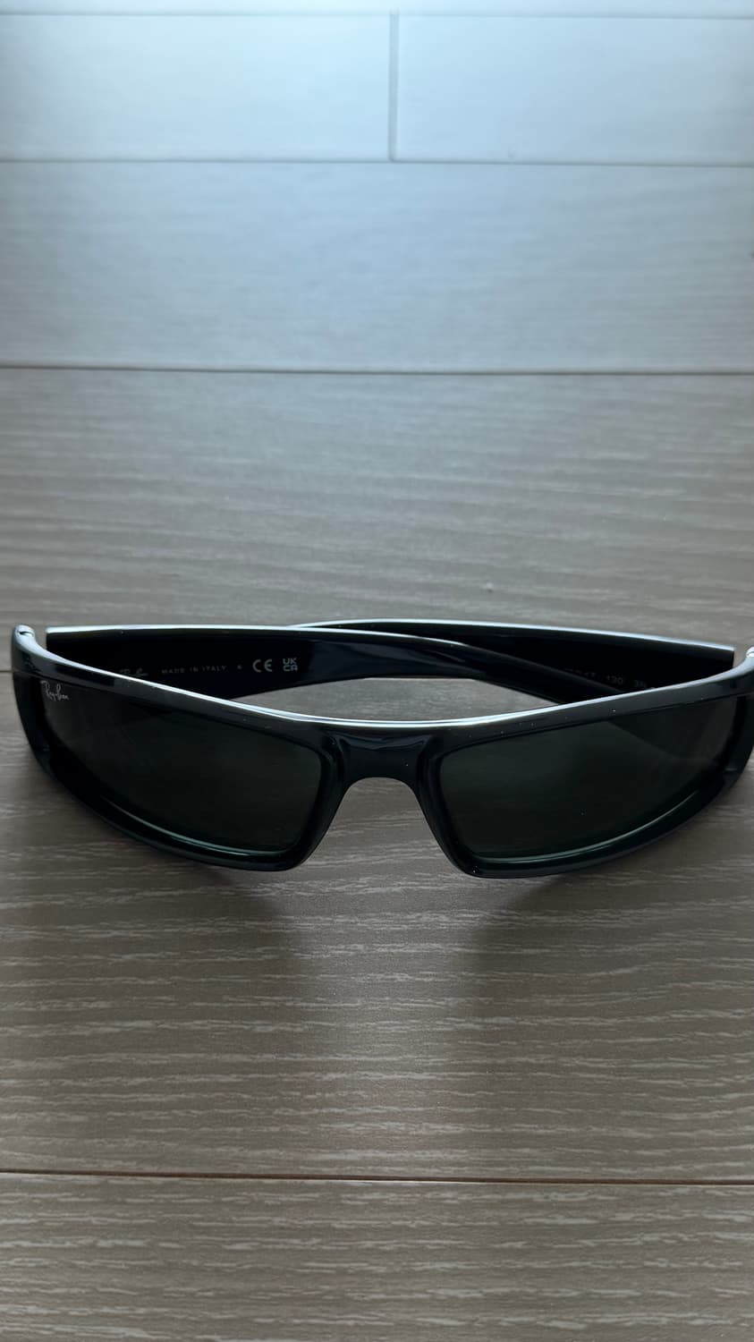 레이벤 RB4335 상품이미지1