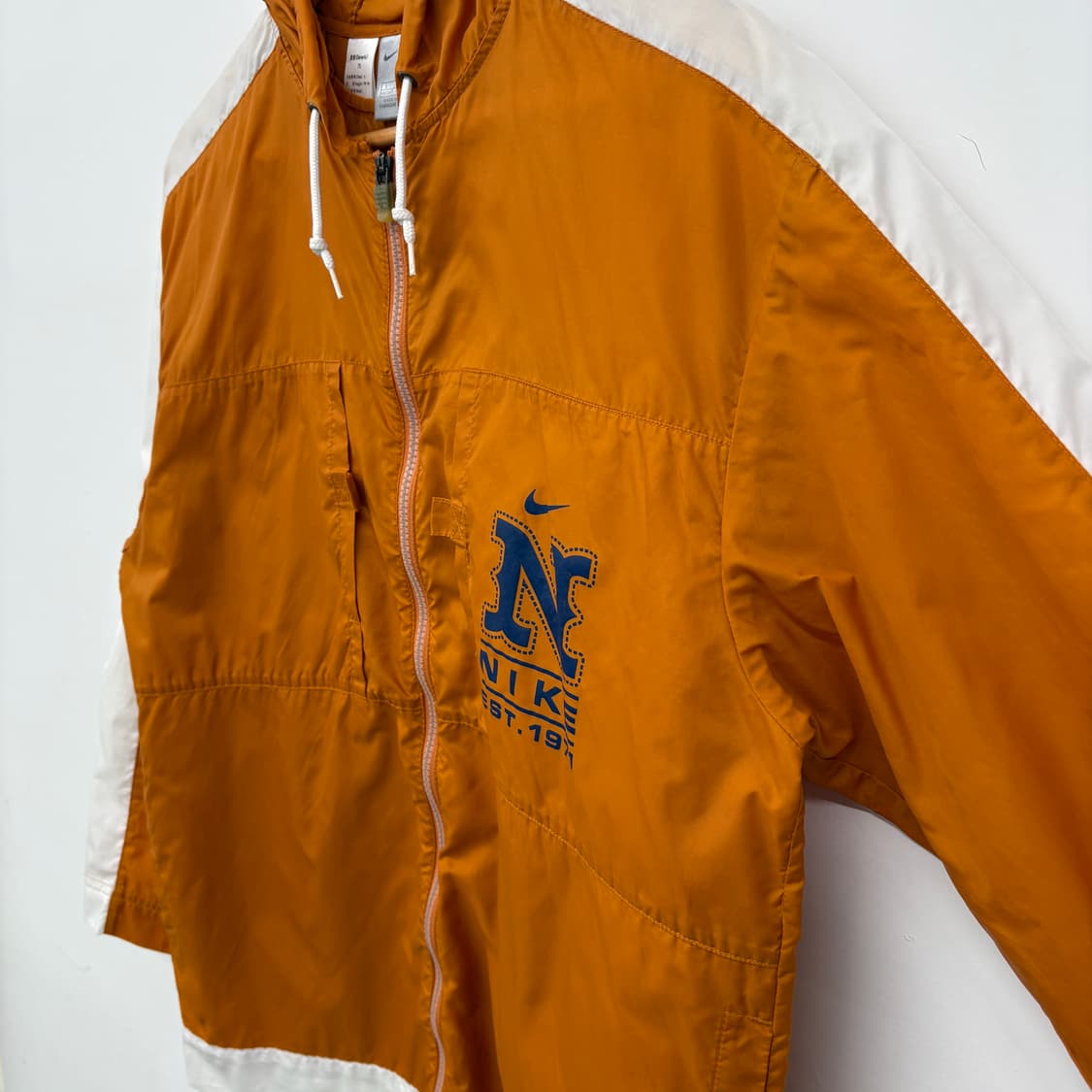 나이키 EST.1971 바람막이 오렌지 여성 M 상품이미지3