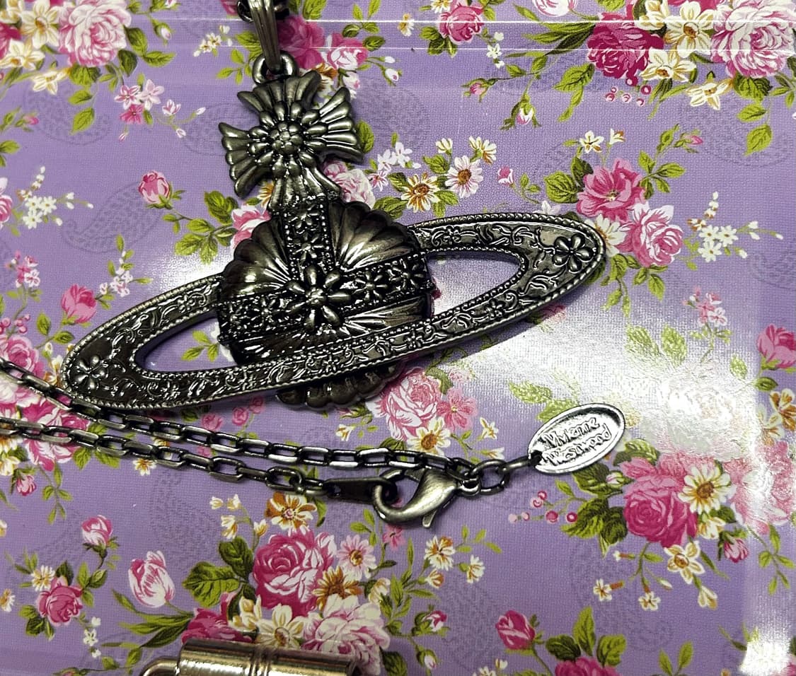 Vivienne Westwood Orb Gothic Necklace 상품이미지3