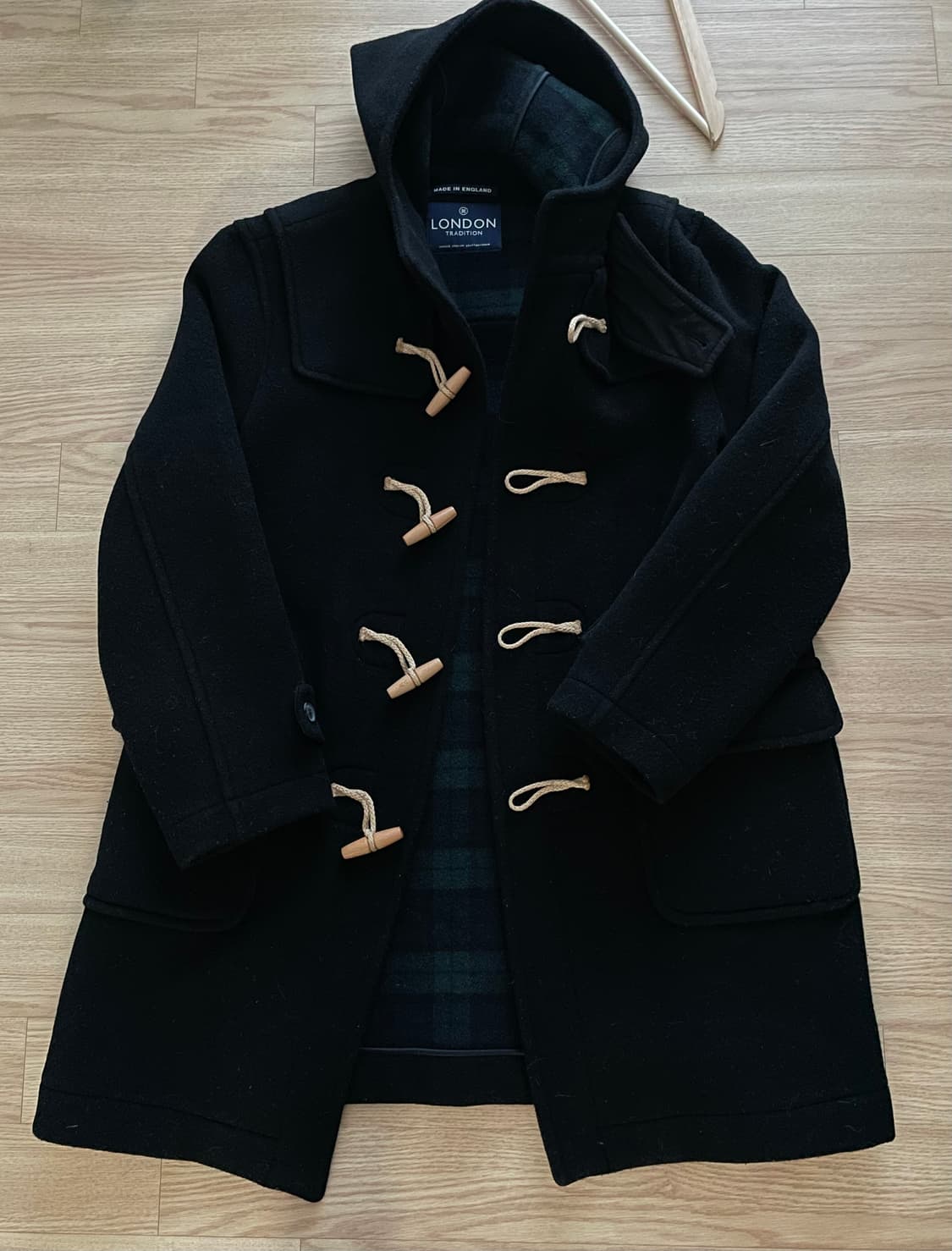 London tradition 런던 트레디션 블랙 떡볶이 코트 44 상품이미지6