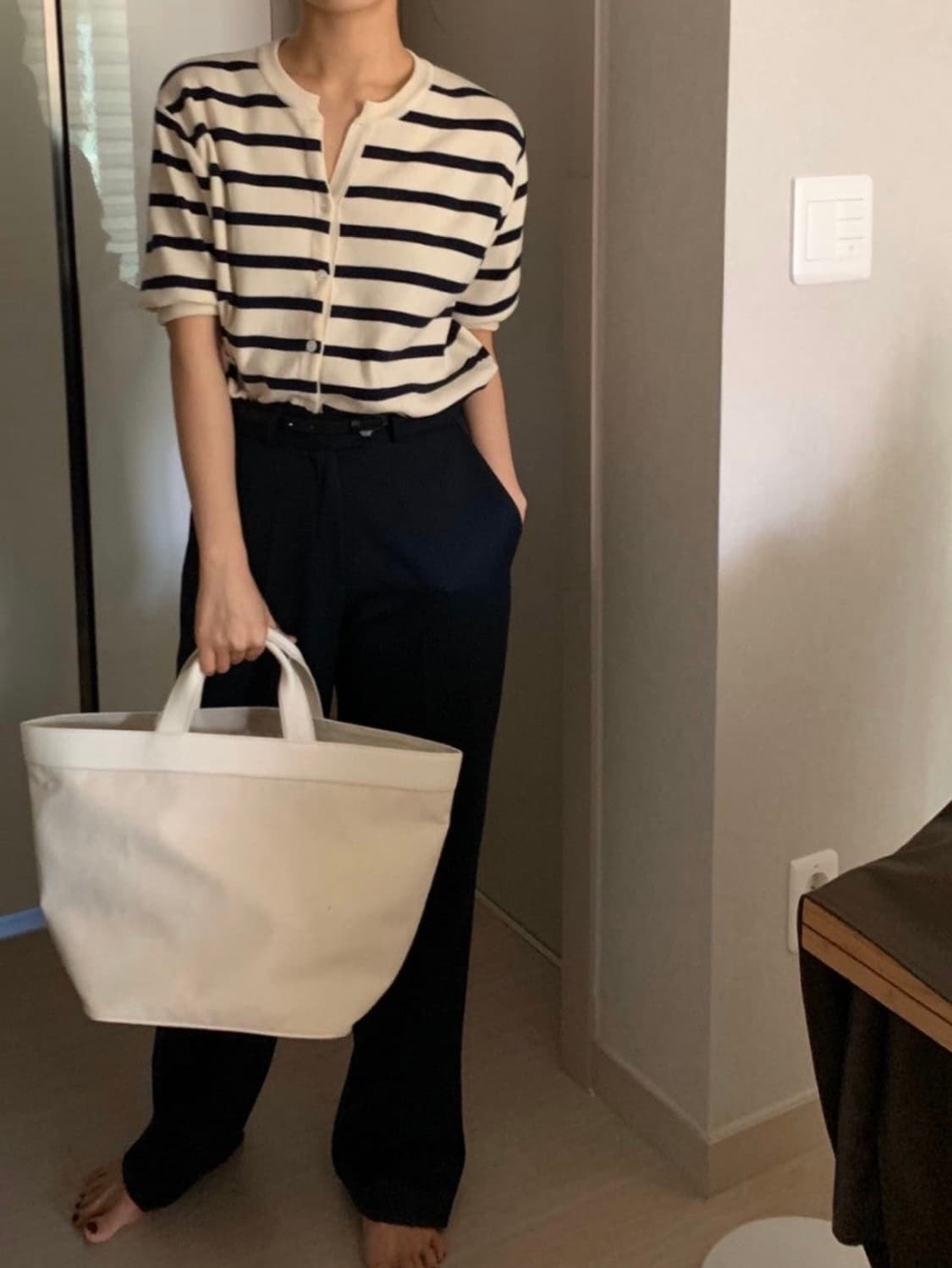 커넥팅더닷 스트라이프 가디건 상품이미지2