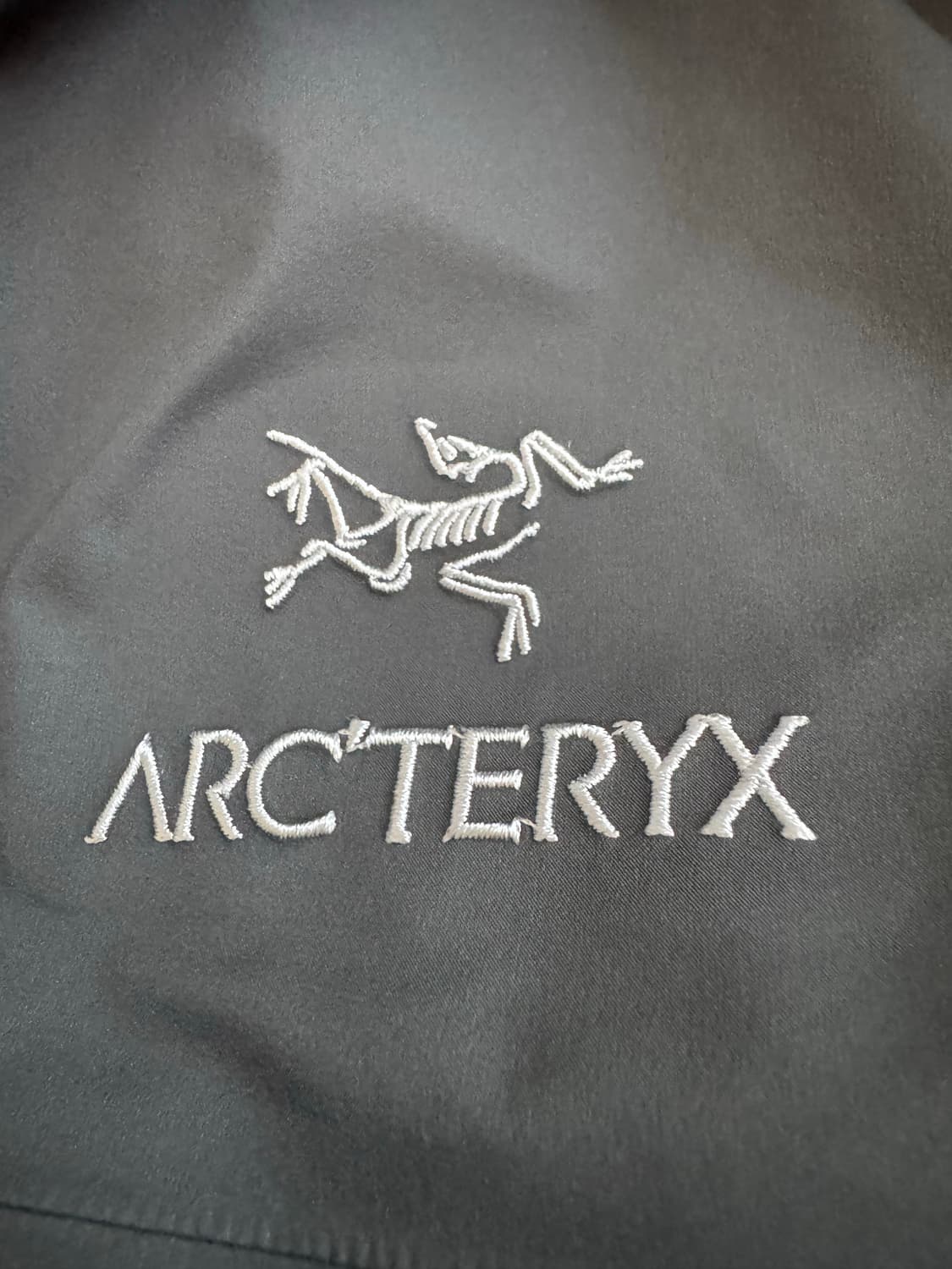 아크테릭스 베타 클라우드 M(주름없이 아직 빳빳한) 상품이미지4