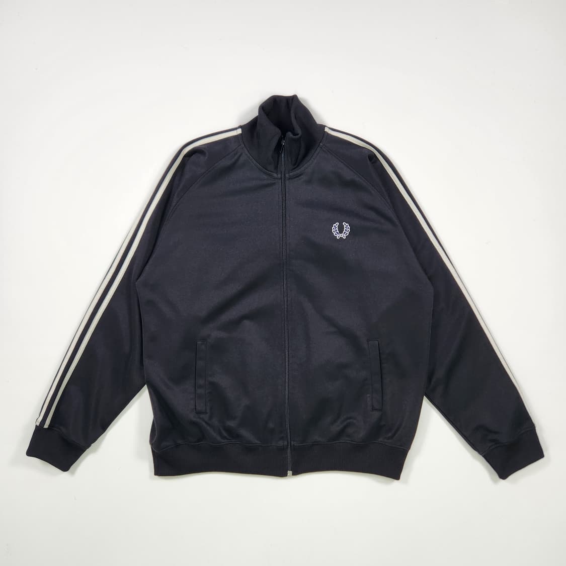 Fred Perry 트랙 자켓 상품이미지1