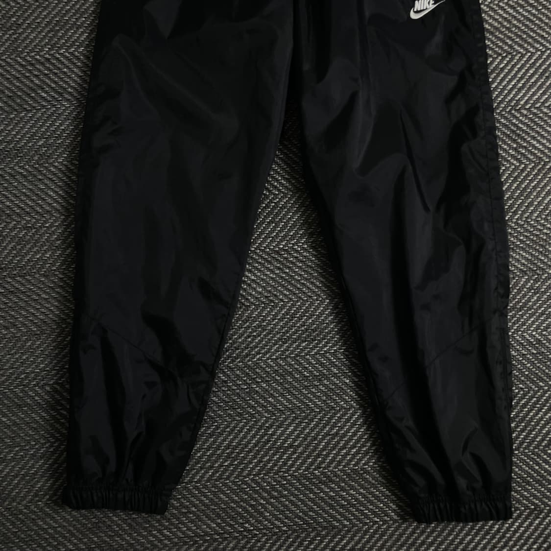 나이키 신형 블랙 나일론 와이드 우븐 트랙팬츠o 3098 상품이미지2