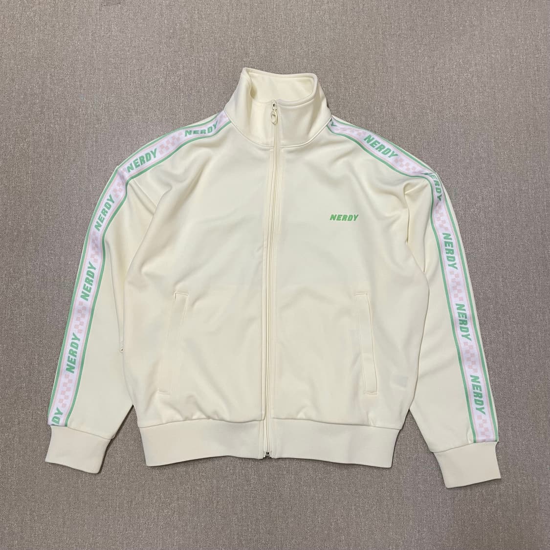 [택포] 널디 체커보드 테잎 트랙 져지 크림 XS 상품이미지1