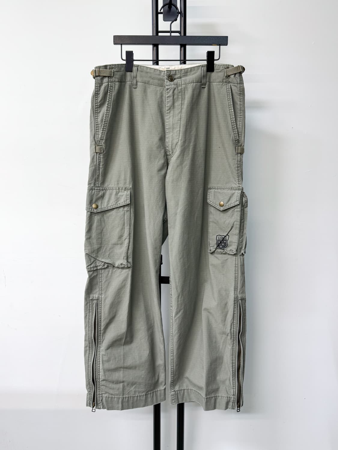 리바이스 밀리터리 립스탑 카고 팬츠 상품이미지1