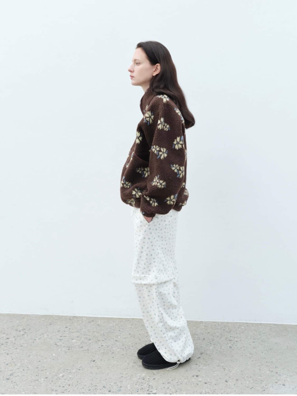 Floral Sherpa Pullover (Brown) 상품이미지3