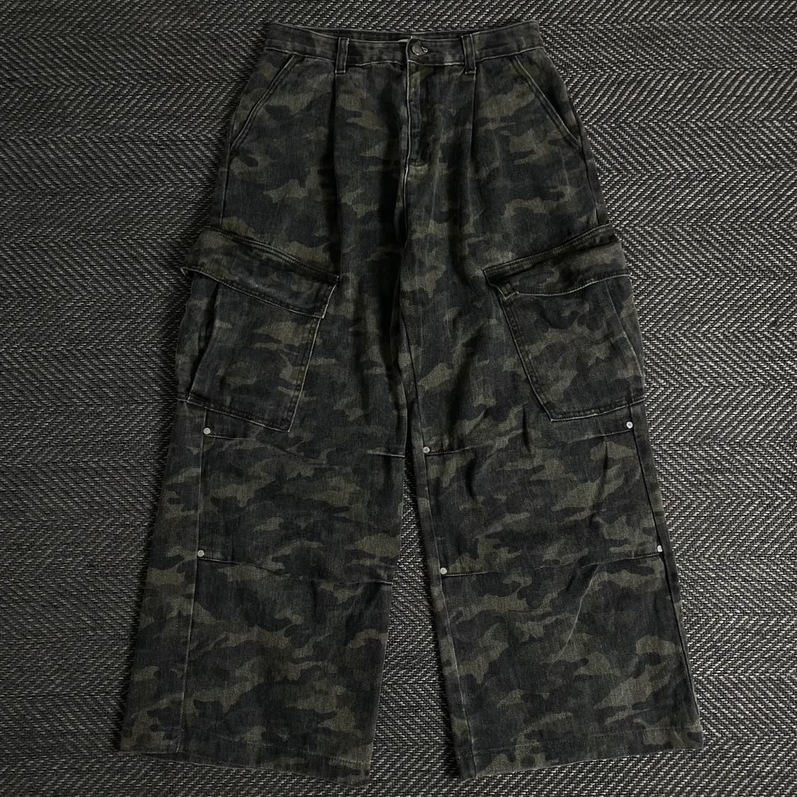 어반드레스 카모플라쥬 와이드 퍼티그 카고 팬츠o 3315 상품이미지1