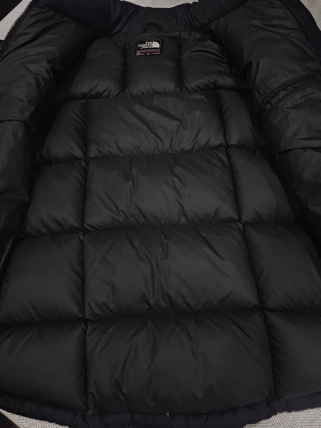 노스페이스 로체 써밋 시리즈 800 필파워 구스다운 패딩 95사이즈 상품이미지5
