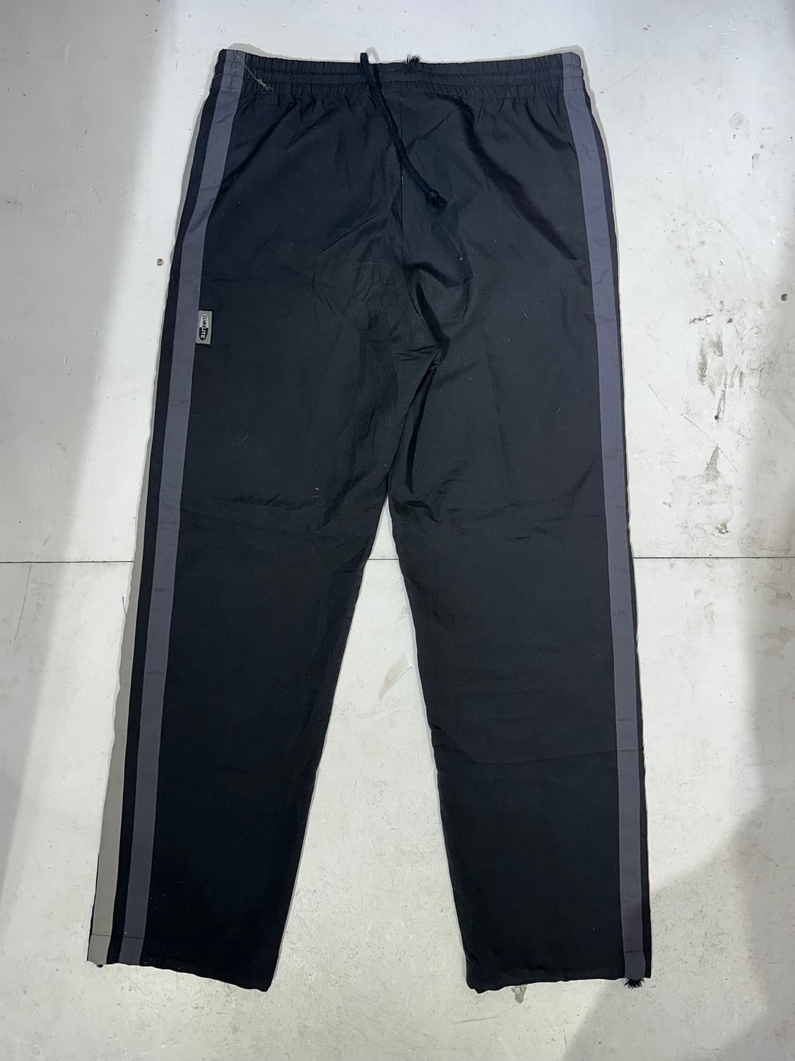 아디다스 블랙 와이드 그레이 삼선 트랙 팬츠 상품이미지5