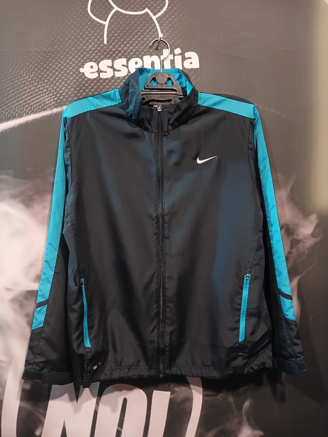  나이키 에센셜 남성용 러닝 재킷 상품이미지1