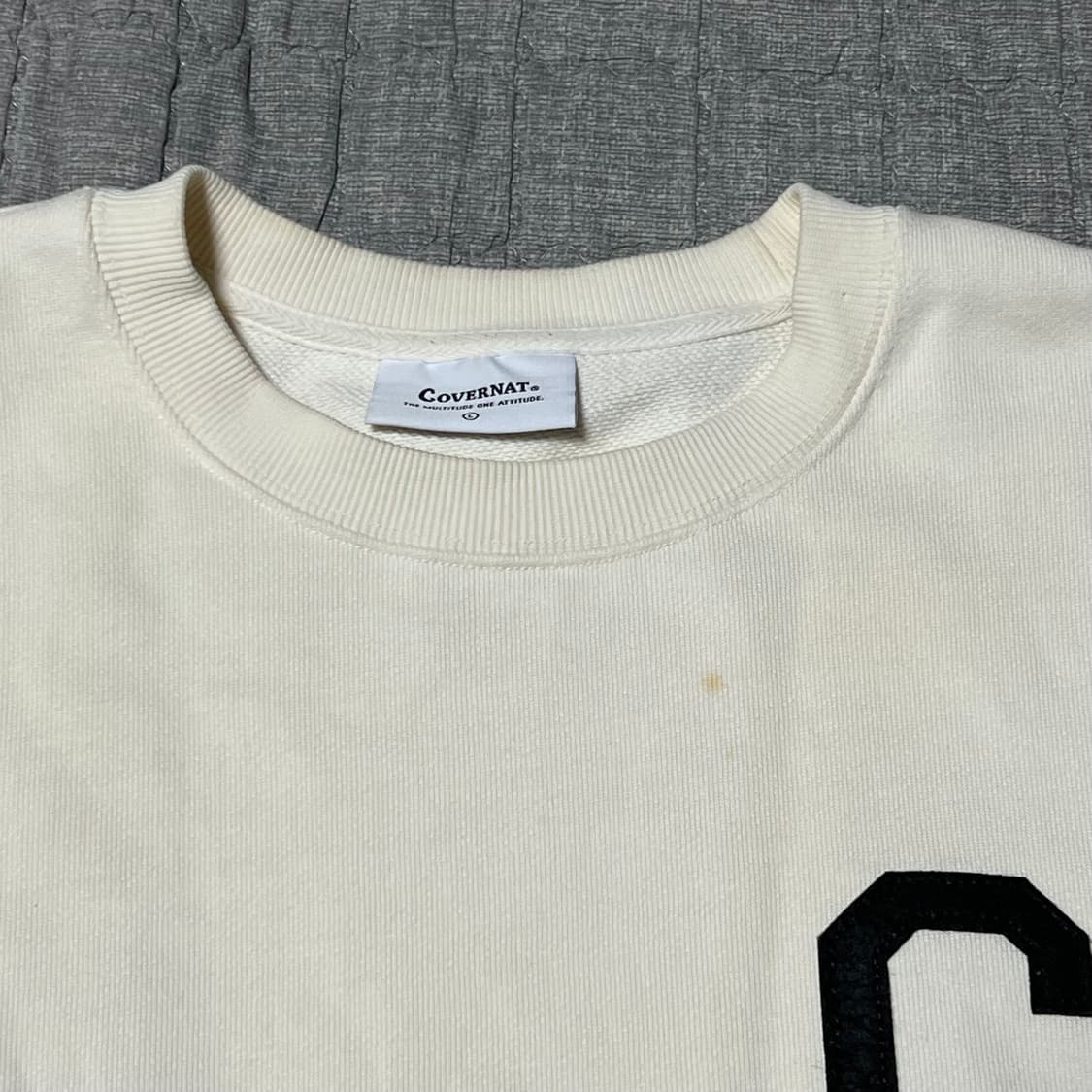 커버낫 C로고 아이보리 맨투맨 L 티셔츠 스웨터 공용  상품이미지2