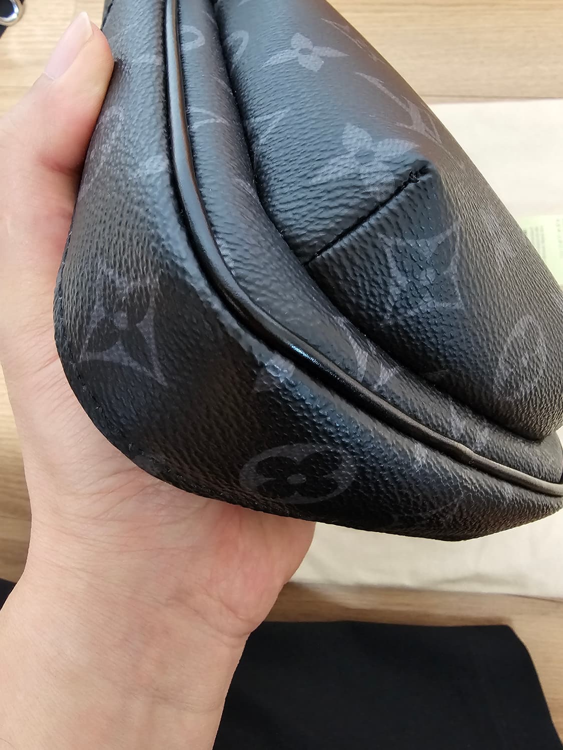 루이비통 이클립스 에비뉴 슬링백PM 신형 상품이미지7