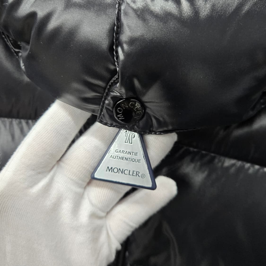 몽클레어 MAYA 마야 유광 패딩 2사이즈 상품이미지4