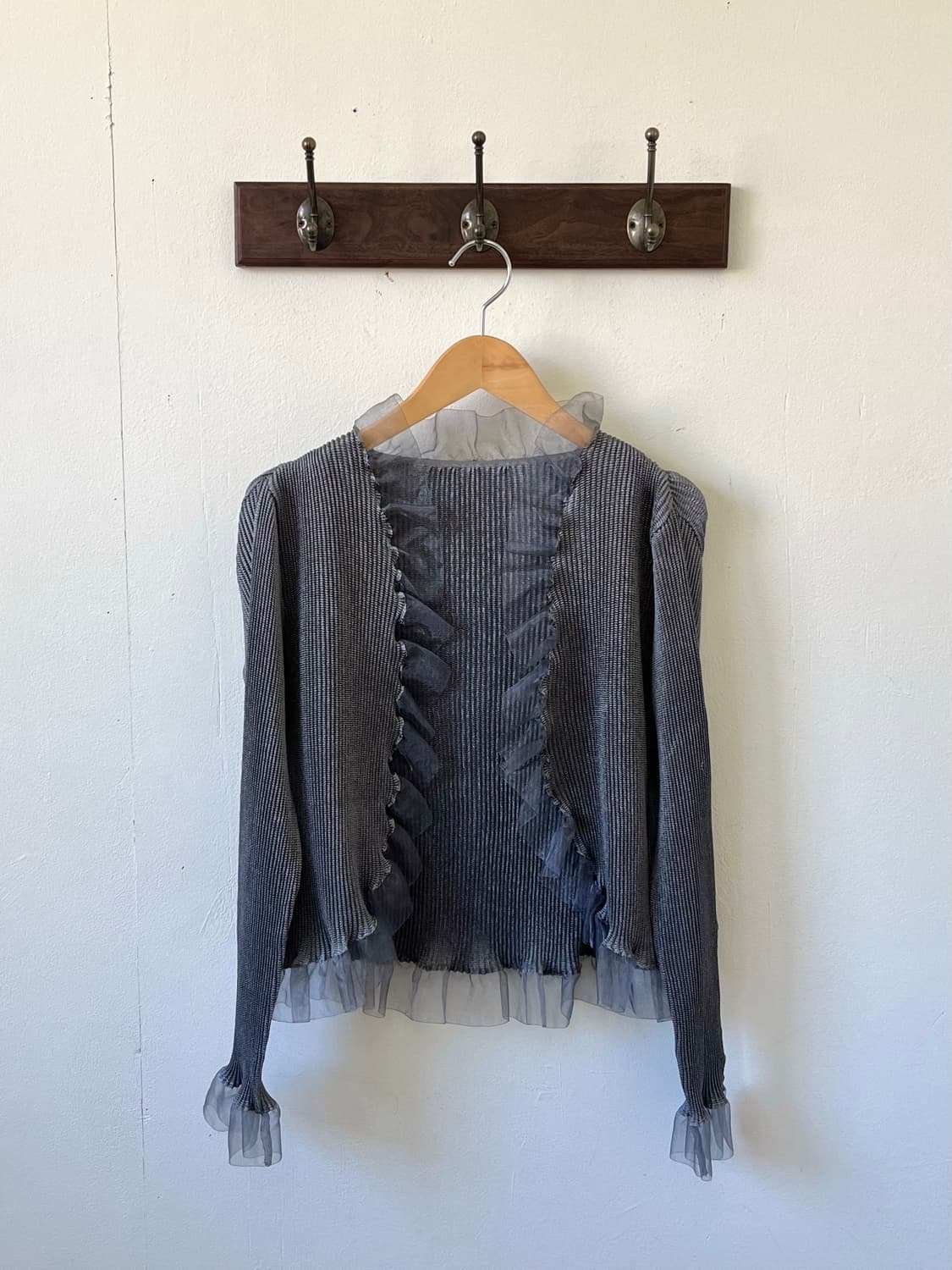 SPECCHIO 프릴 플리츠 가디건 상품이미지1