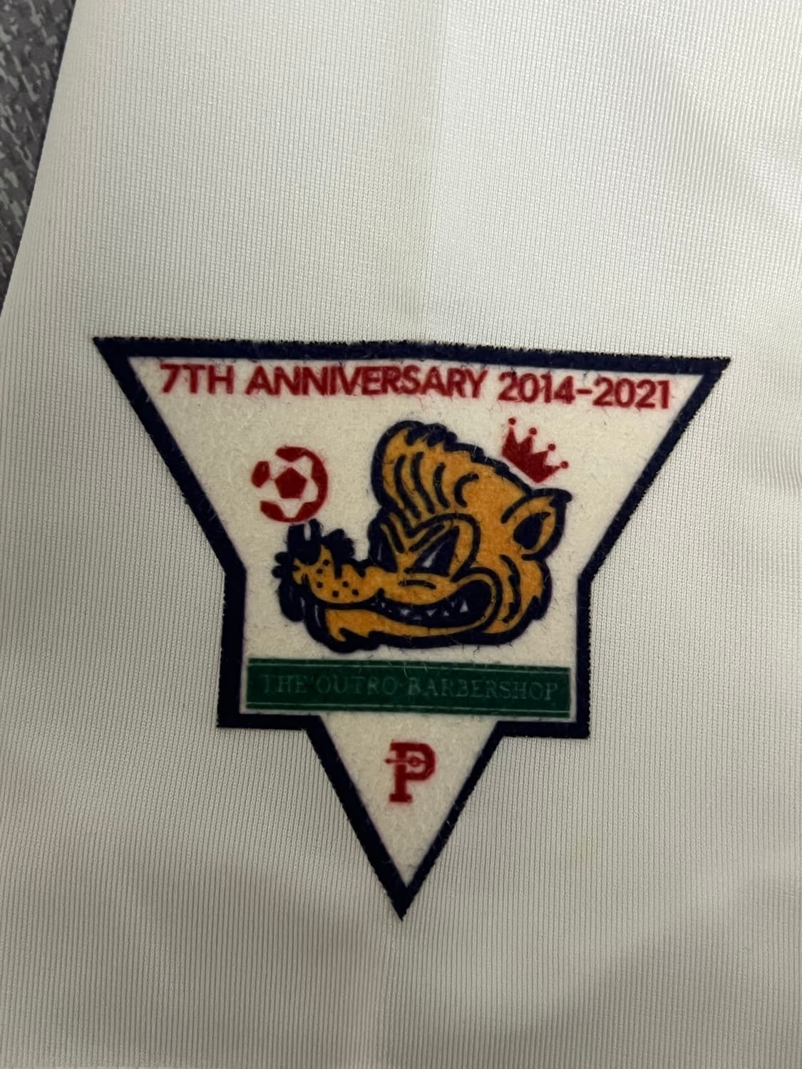 오버 더 피치 티셔츠 상품이미지4