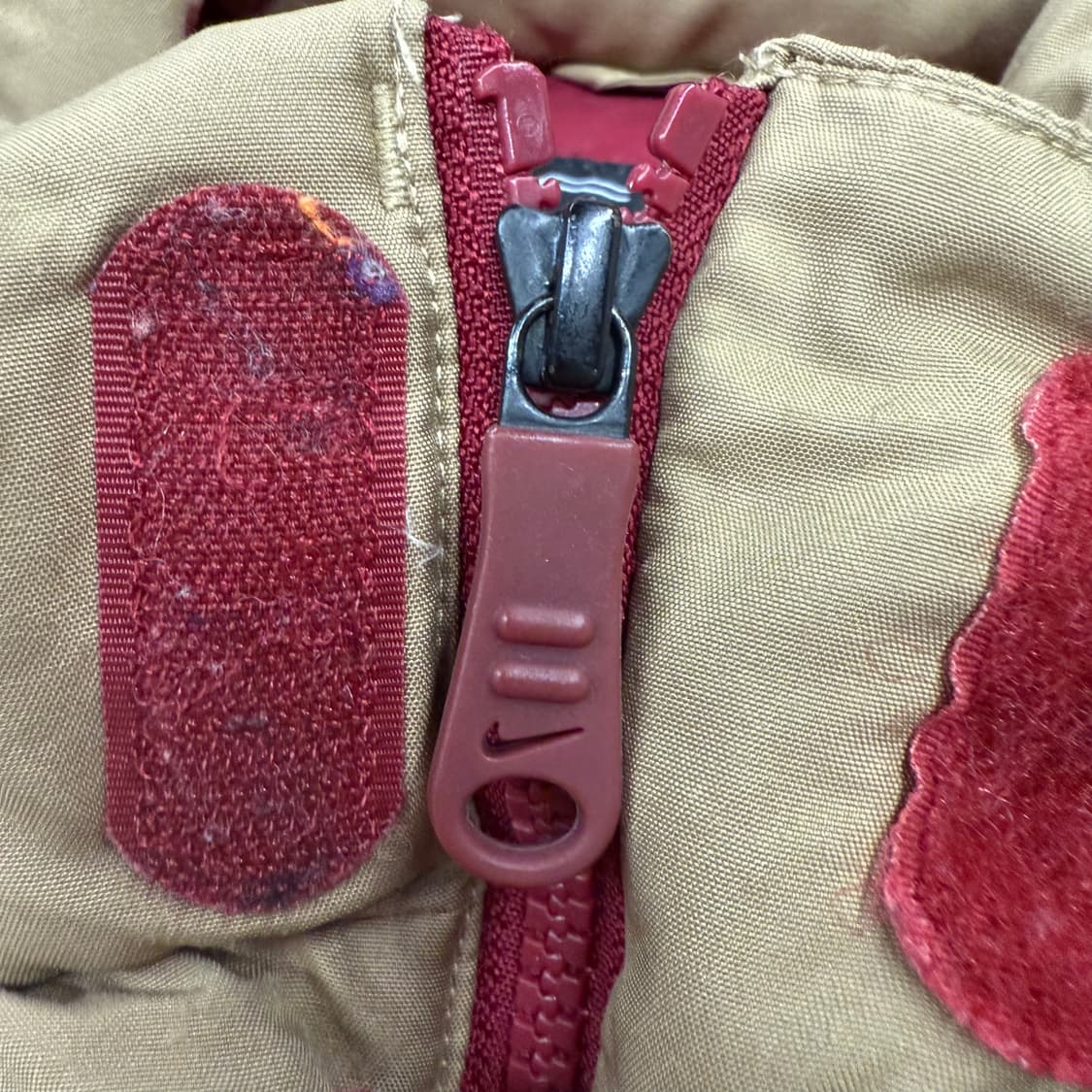 나이키 베이지 버건디 조끼패딩 상품이미지6