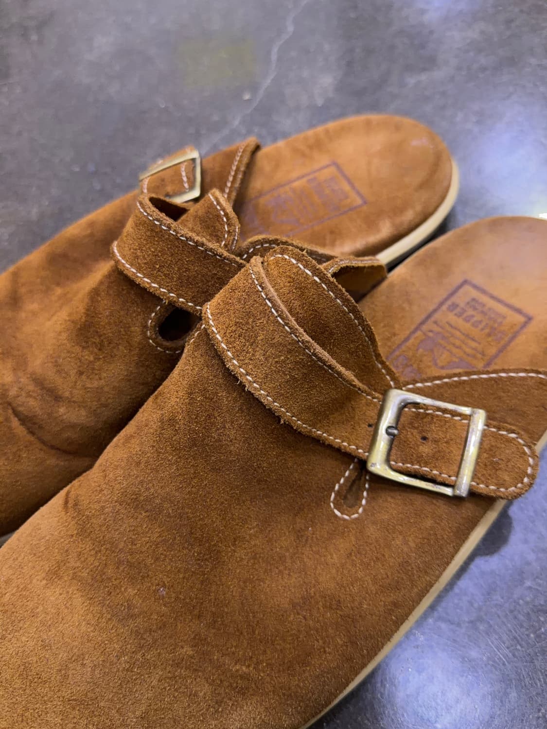 아일랜드 슬리퍼 스웨이드 브라운 블로퍼 뮬 타우페 피넛 290 상품이미지4