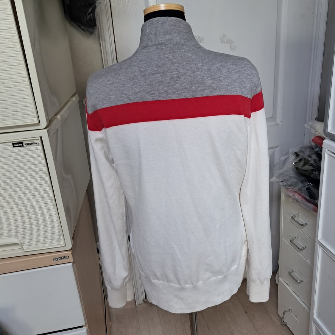 타이틀리스트 여성 방풍넥폴라 니트 L(95)약66~날씬77 상품이미지3