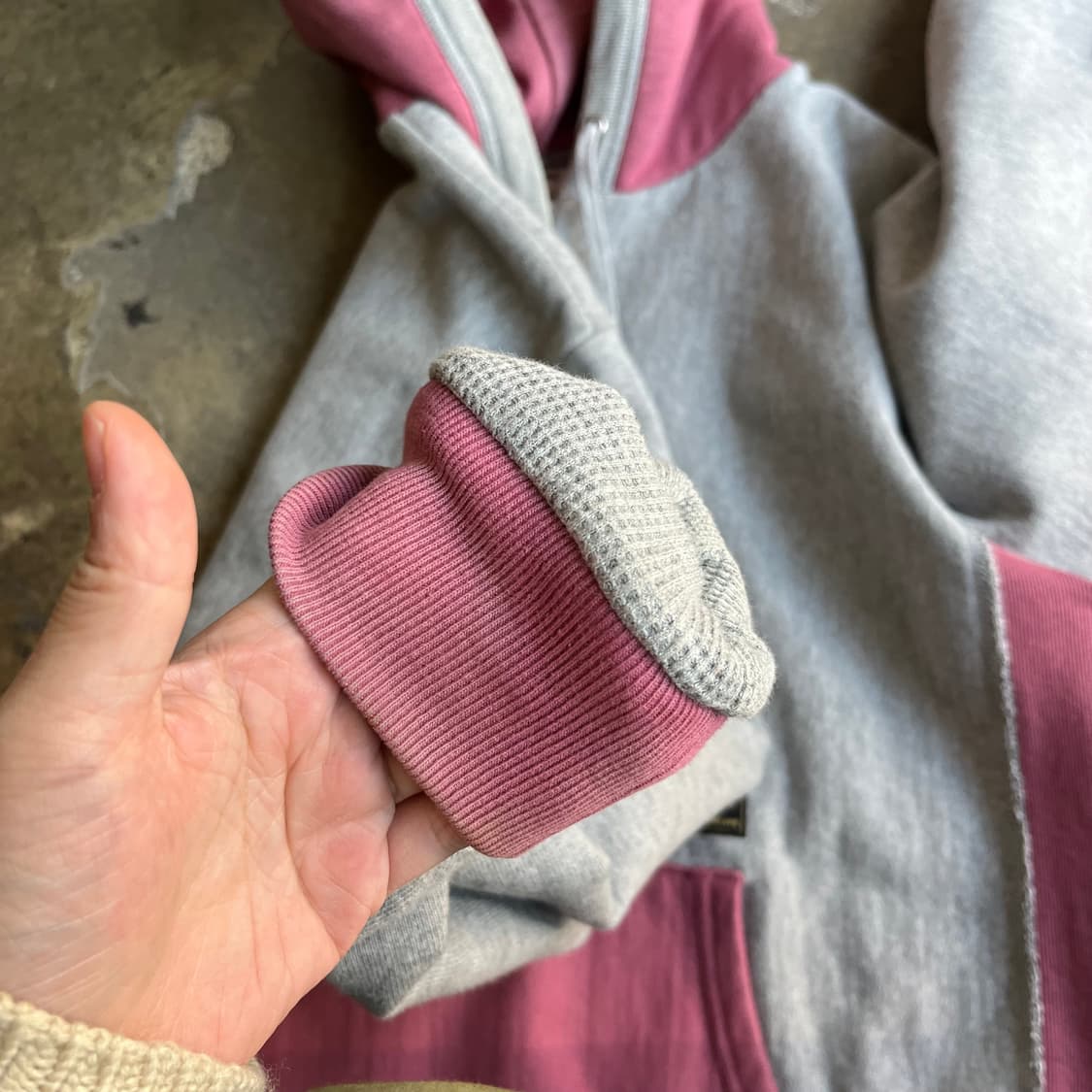 어서스 베이프 배색 쿼터집 와플 안감 후디 상품이미지8