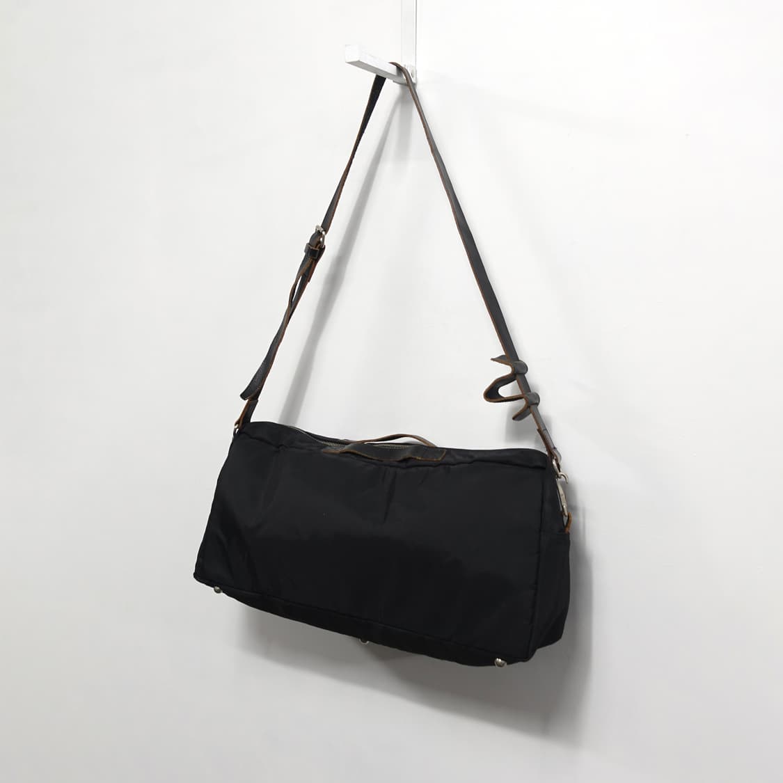 COMMEDESGARCONS 꼼데가르송 클래식 나일론 레더 크로스백 상품이미지5