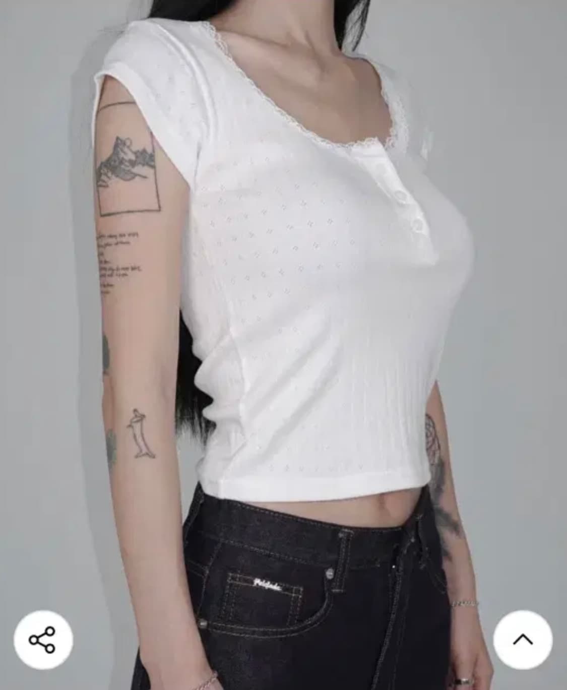 페일제이드 릴리 펀칭 버튼 티 아이보리  상품이미지5