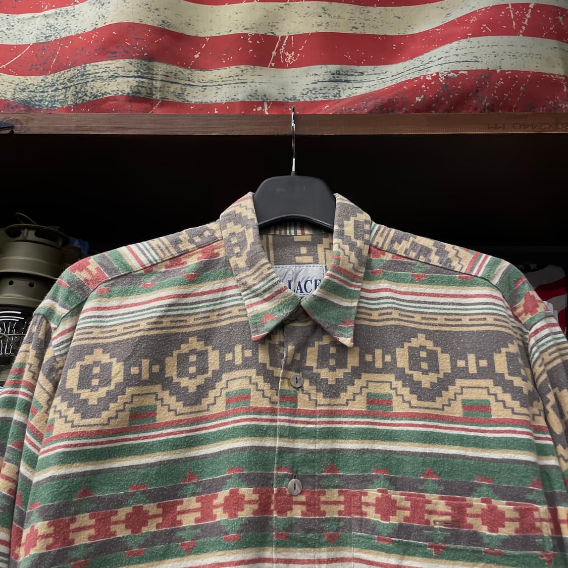 90s USA 빈티지 플란넬 나바호 패턴 포켓 셔츠 상품이미지3