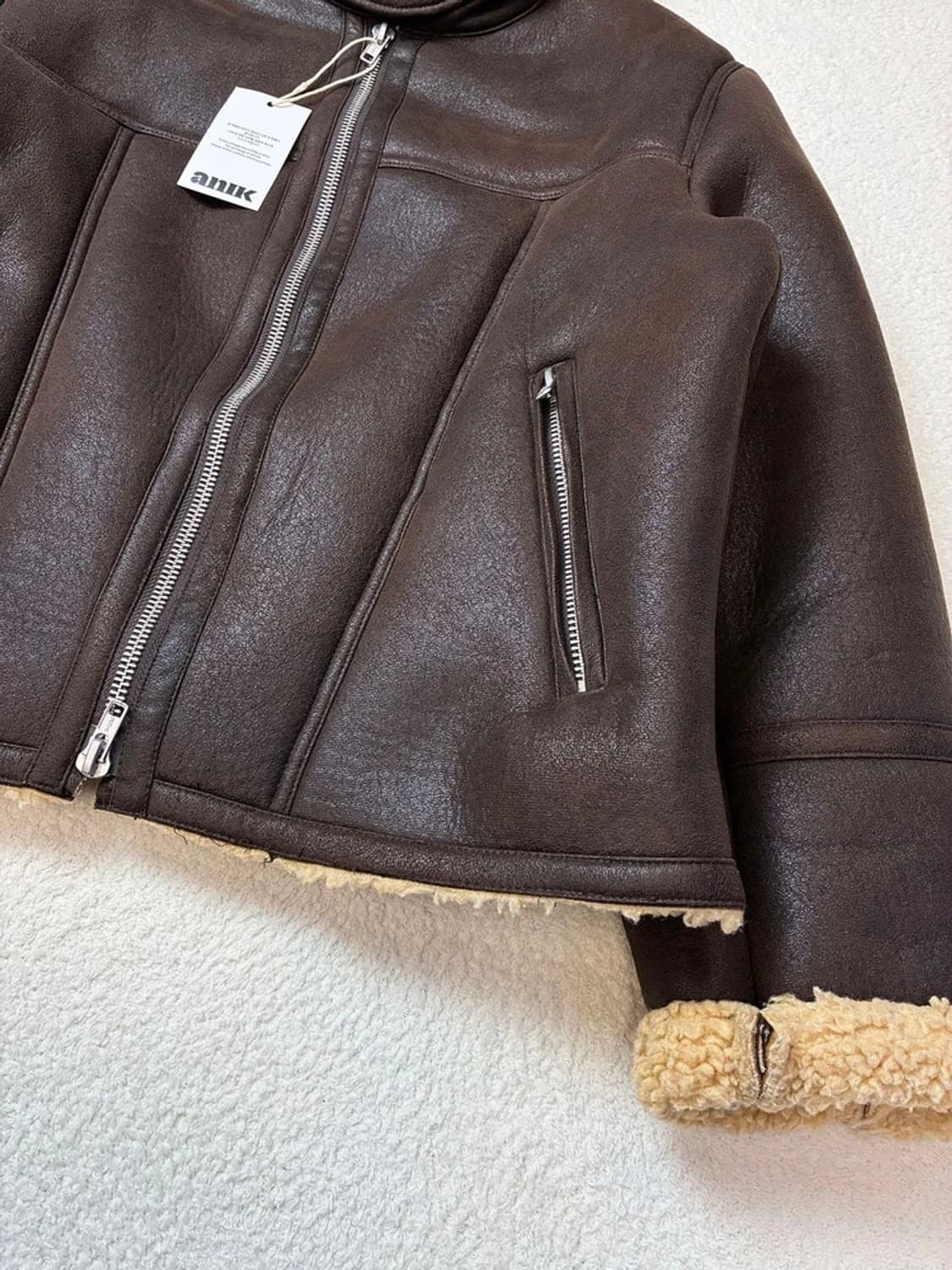 르마드 23FW 하이넥 B-3 투웨이 무스탕 자켓 PN5742    상품이미지5