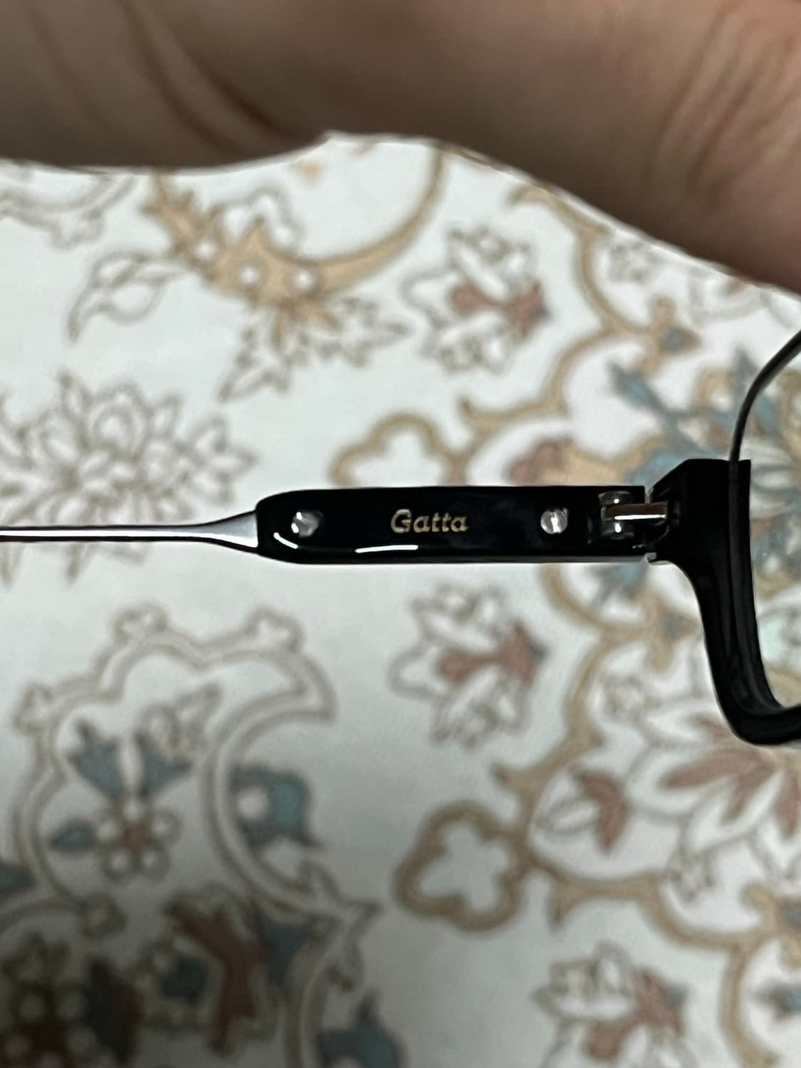 젠틀몬스터 가타 역무테 안경 상품이미지2