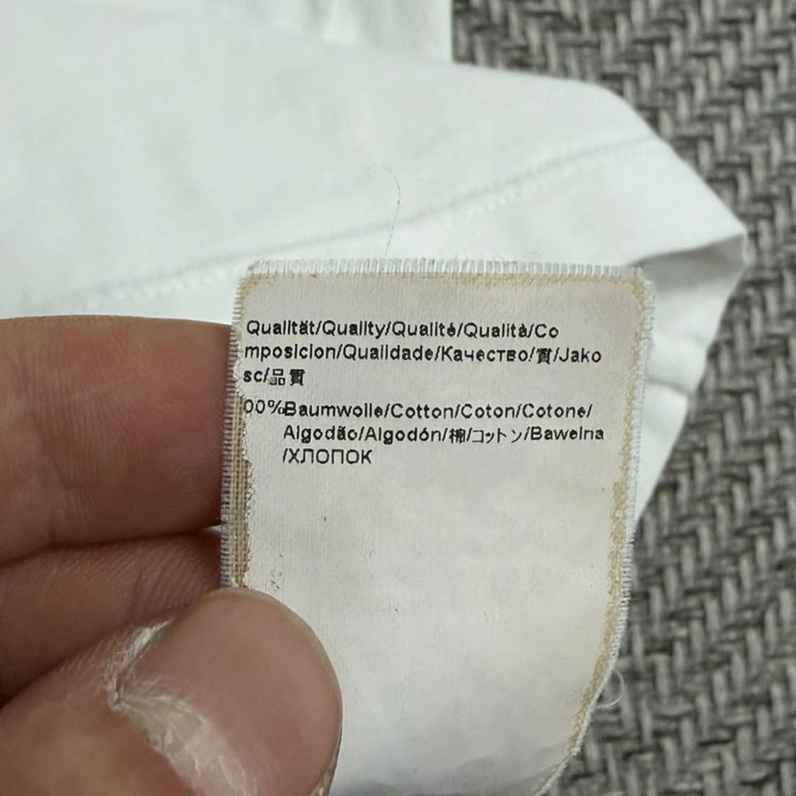 휴고보스 자수로고 브이넥 티셔츠 v4423 상품이미지7