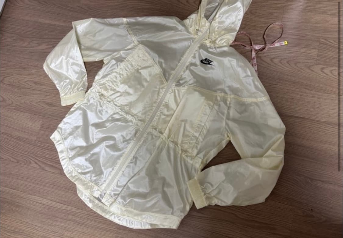 새상품급 나이키 경량 바람막이 병아리(s)블랙(m) 상품이미지7