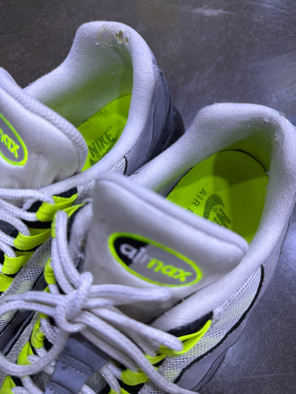 나이키 에어맥스 95 형광 네온 빅버블 275 상품이미지5