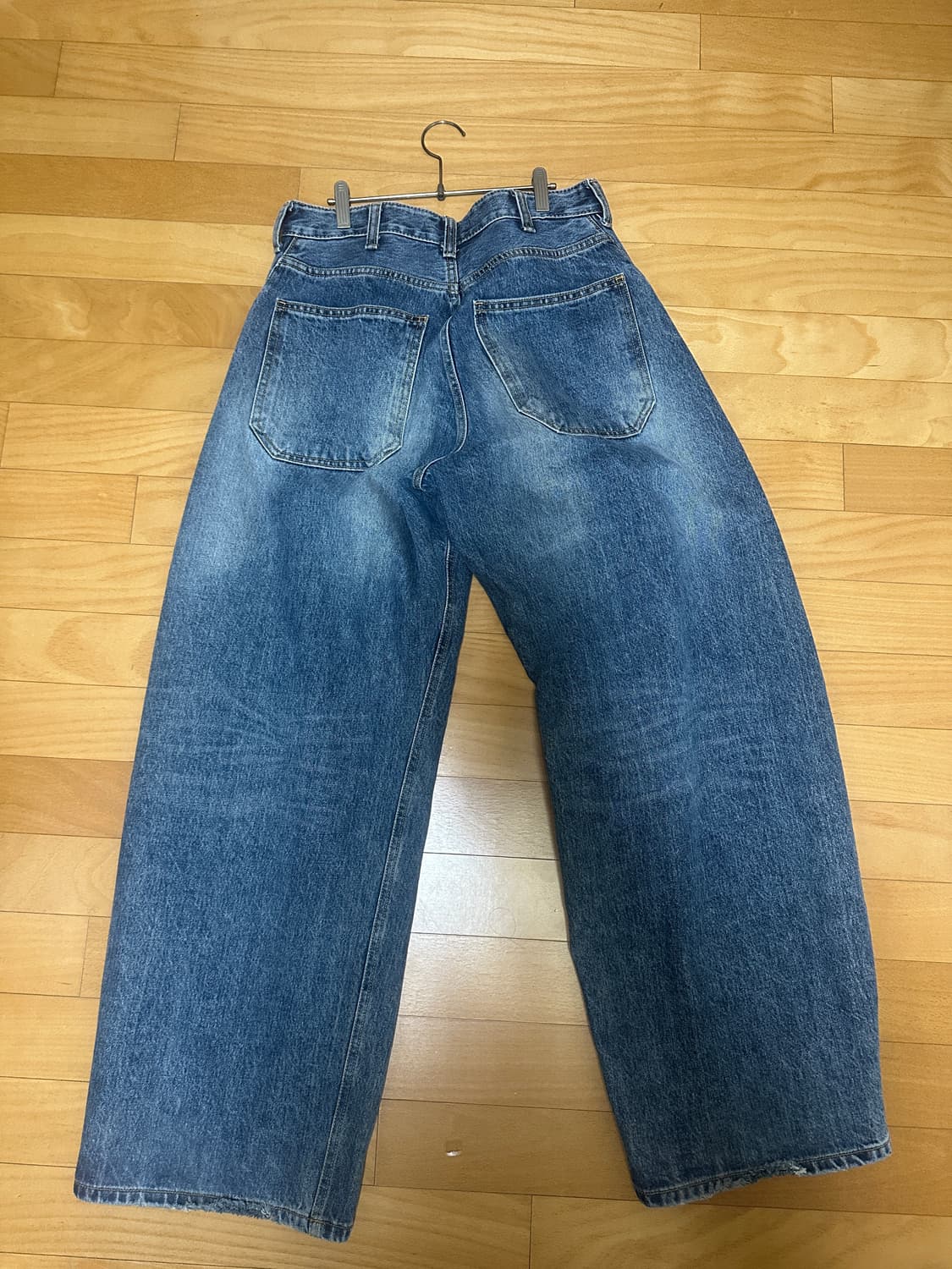 해칭룸 와이드커브진 블루2 상품이미지3