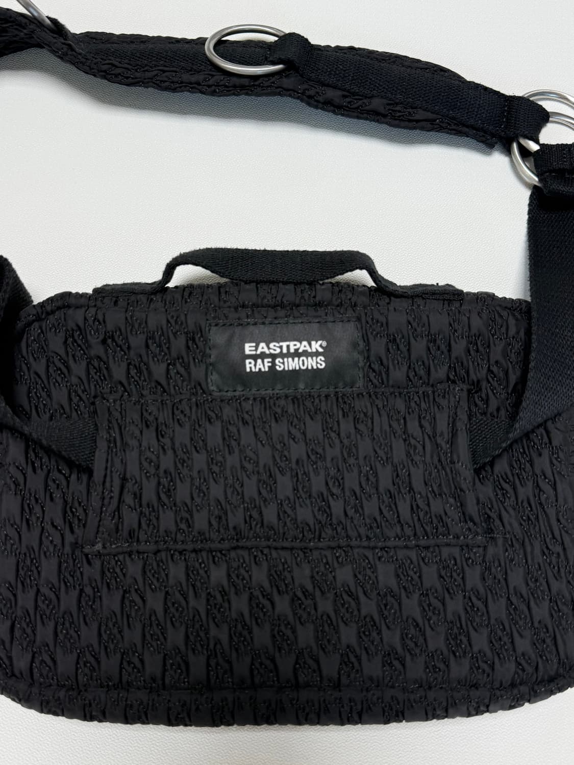 라프시몬스 x 이스트팩 웨이스트백 상품이미지4