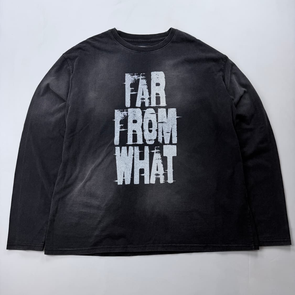 파프롬왓 워시드 로고 롱슬리브 상품이미지1