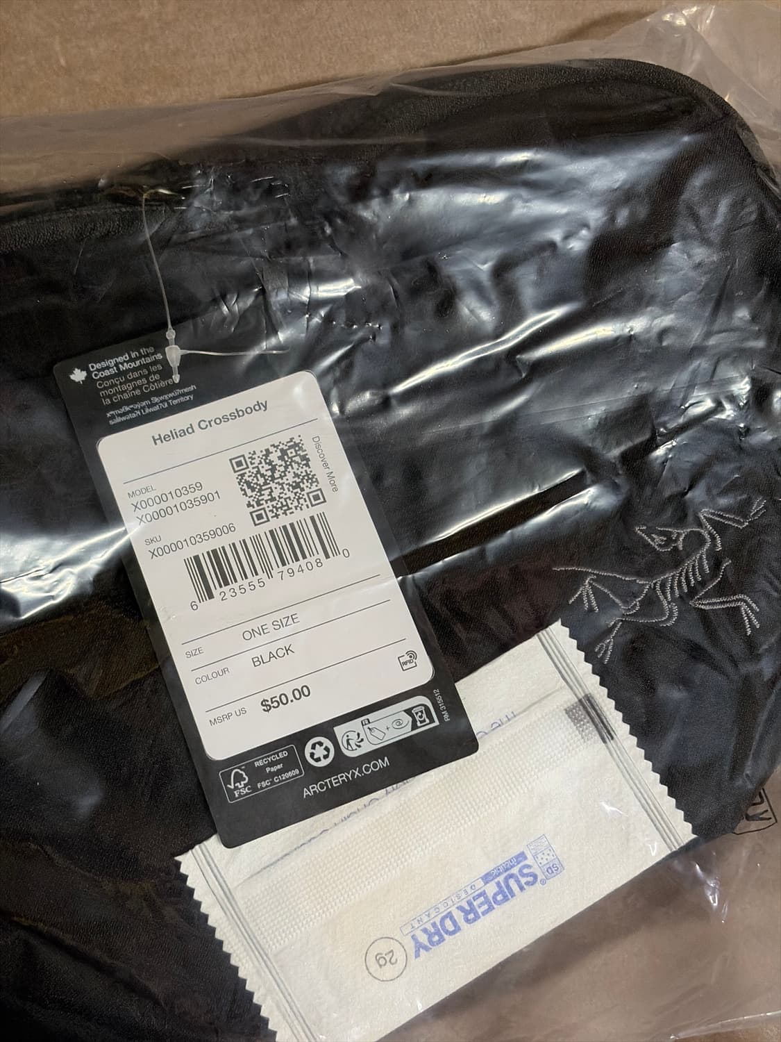 아크테릭스 헬리아드 크로스바디 블랙 미개봉 상품이미지2