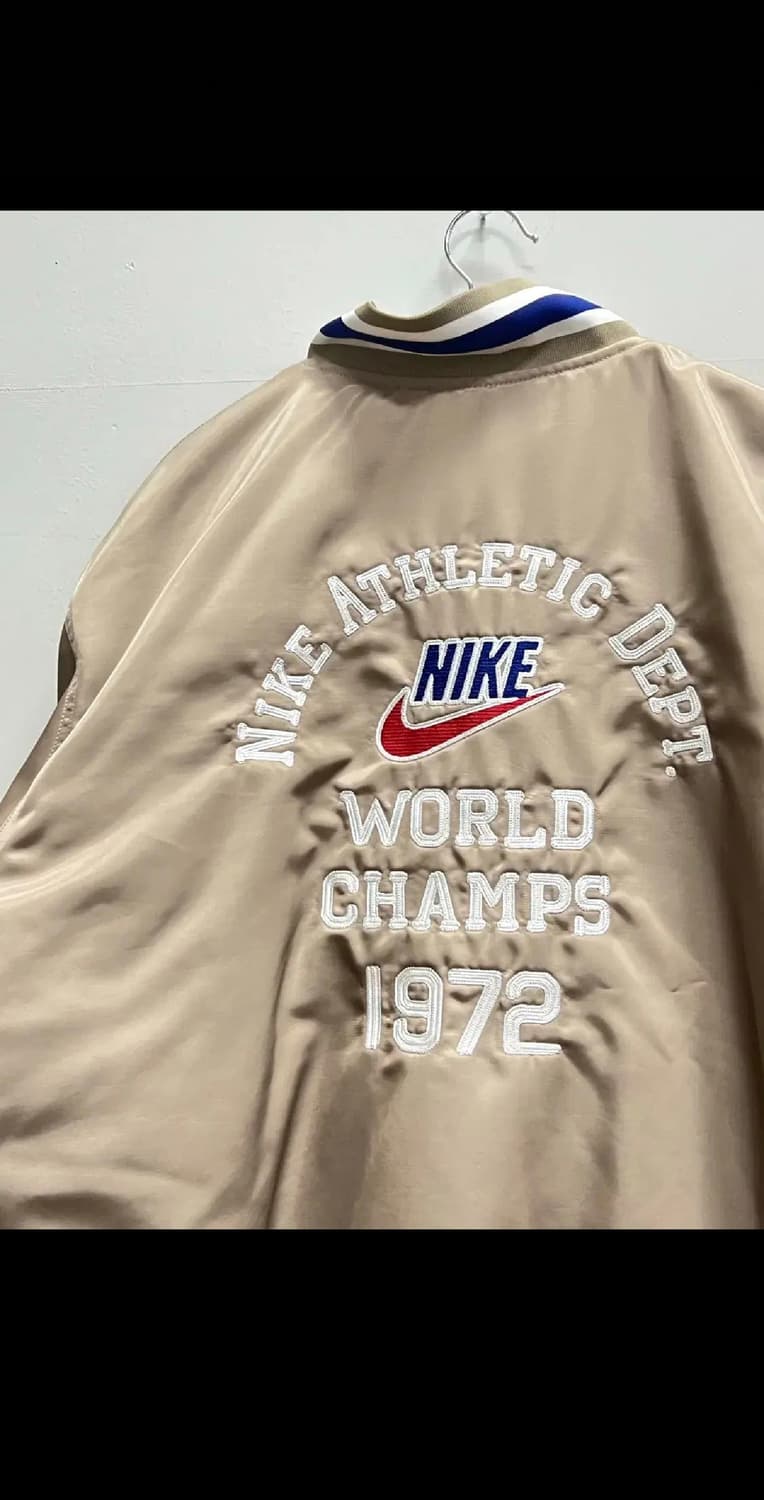 나이키 덕아웃 루즈핏 새틴 자켓 FQ7970-247 상품이미지7