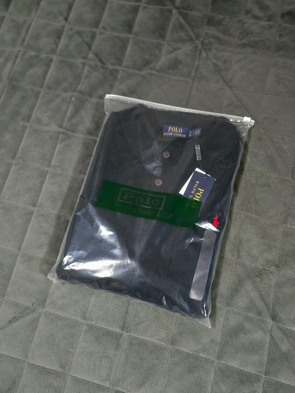 폴로 랄프로렌
케이블 반팔 니트 카라티 네이비 XL 새제품 상품이미지4