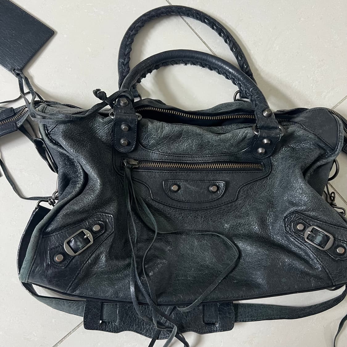 발렌시아가 모터백 가방 블랙  상품이미지3