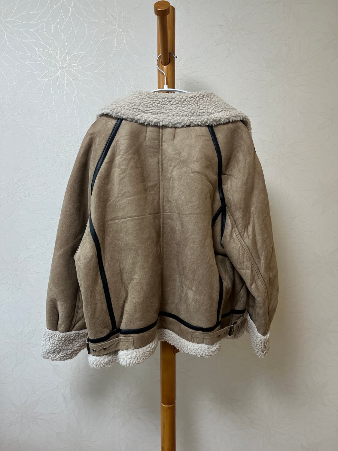 플레이스 스튜디오 스웨이드 오버핏 양털 무톤 무스탕 상품이미지5