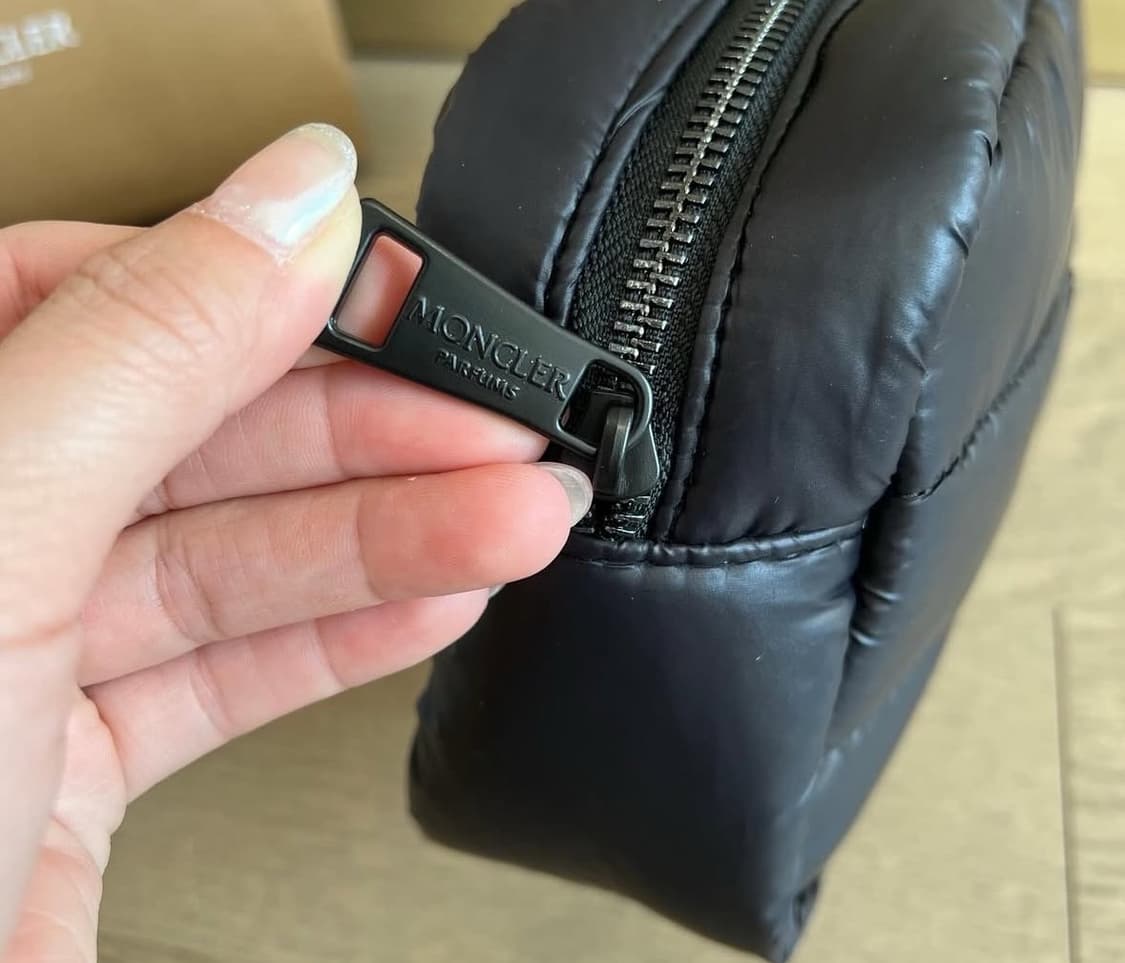 몽클레어뷰티 패딩파우치 골프파우치 퀄팅파우치 블랙 상품이미지2