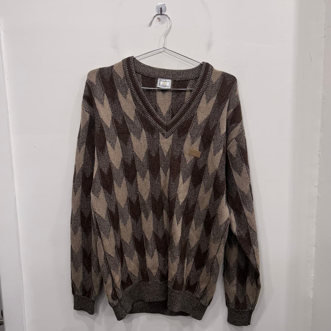 언더우드 빈티지패턴 멀티컬러 브이넥 울 니트 상품이미지2